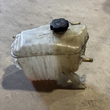 2013-2016 6.6l Lml Duramax Diesel Coolant Reservoir Tank 23106015