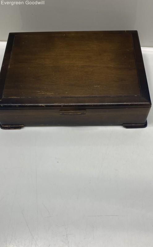 Vintage Baroque By 1881 ROGERS Silver Plated in Wooden Storage Chest