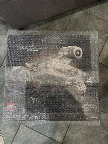 LEGO Star Wars UCS 75331 Razor Crest New Factory Sealed 18+