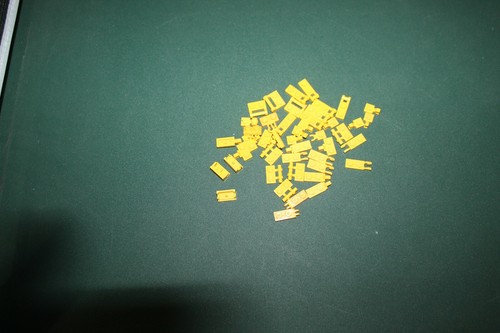 LEGO Yellow Parts Plate Lot of 46 Modified Clip Horizontal Handle Hinges - Picture 11 of 12