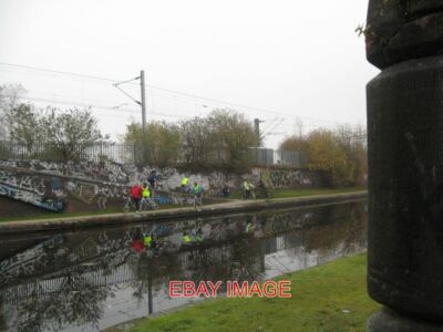 FOTO WENIGE ANDERE AUS ROTTON PARK BIRMINGHAM DIESE ANSICHT WIEDER VON UNTER TH