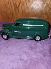 Ertl 1938 Chevy Panel Truck 9637 J.C. Penney Locking Coin Bank 1:25 scale