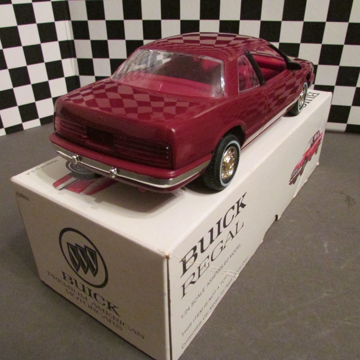 P.D.C.,1:24 scale 1988 Buick 