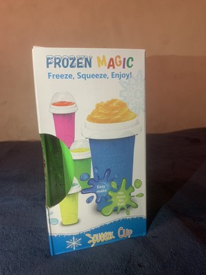 FROZEN MAGIC Squeeze Cup, (Green)- Easy To Make, No Mess