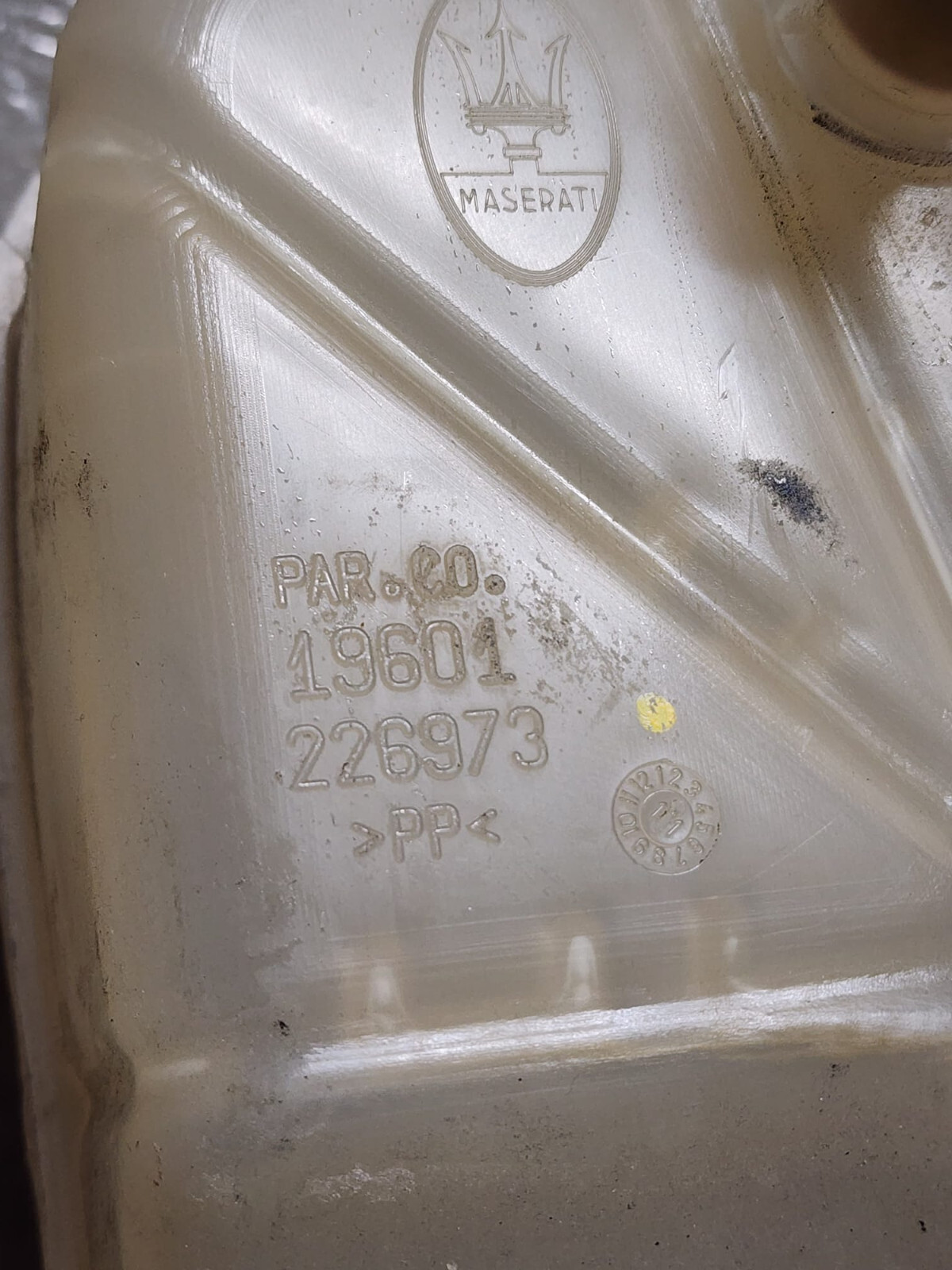 ✝️MASERATI QUATTROPORTE GRANTURISMO GRANCABRIO OVERFLOW EXPANSION TANK 226973