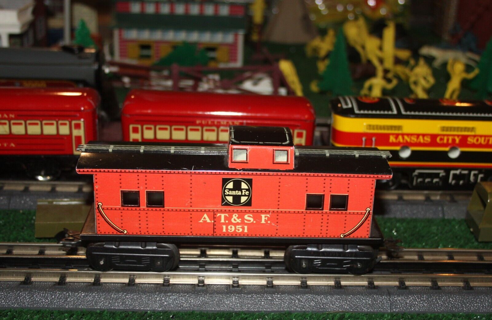 Picture 2 of 4