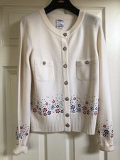 CHANEL VINTAGE 12C NEW ECRU JACKET CARDIGAN RED BLUE CAMELLIAS CC button FR40