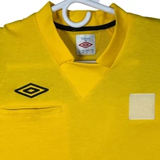 Umbro Tailored By Soccer Referee Jersey Men's Size M Yellow Short Sleeve Pocket