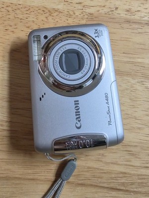 Canon PowerShot A480 Digital Camera 10MP ( AS IS FOR PARTS OR REPAIR ) * READ **