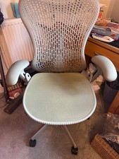 Herman Miller: Mirra Task Chair – Fully Loaded – Grey Frame – Green seat – used