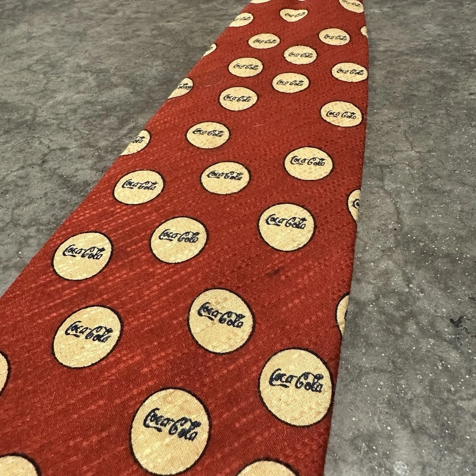 Coca-Cola Men's Vintage Necktie 100% Silk Made In USA Red Blue Polar Bear Tie - Image 3 of 4