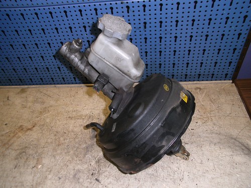 Bremskraftverstärker RECHTSLENKER RHD Hyundai Santa Fe 4x4 2.4 107kw Bj.01