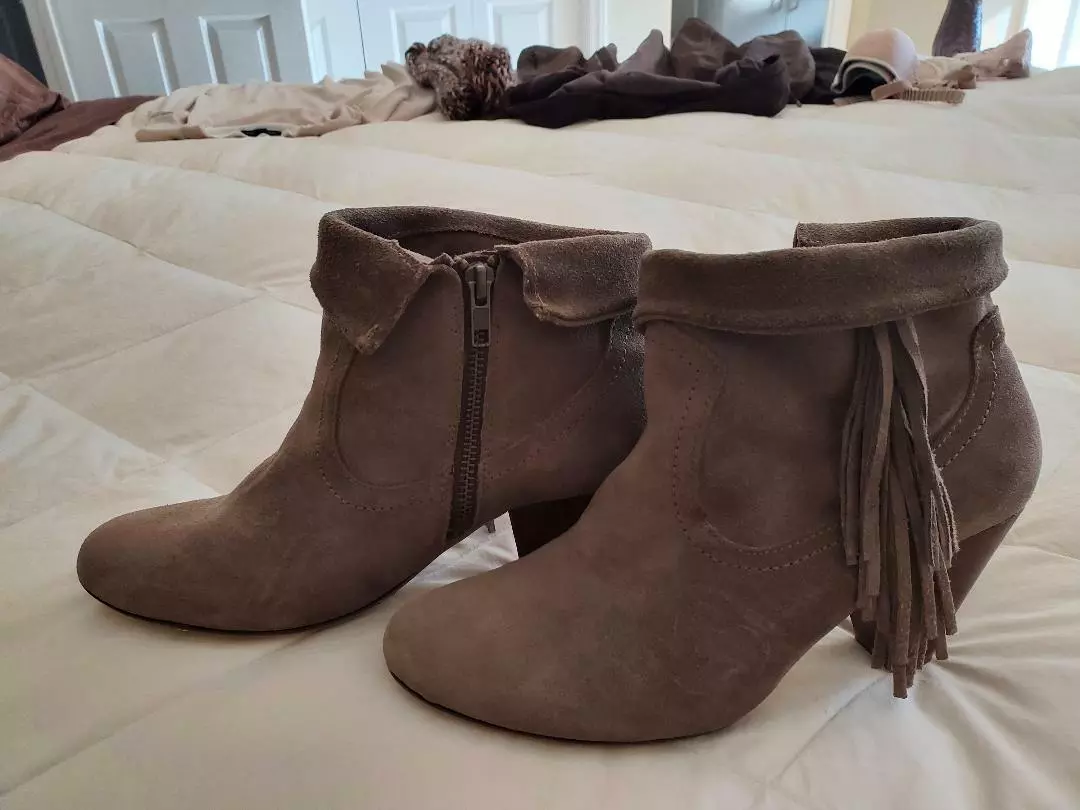 Steve madden shop taupe booties