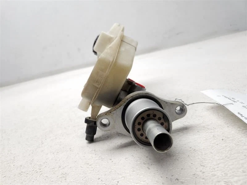 2004-2013 Mazda 3 Brake Master Cylinder ABS Without Turbo OEM BPYS4340ZA - Image 4 of 4