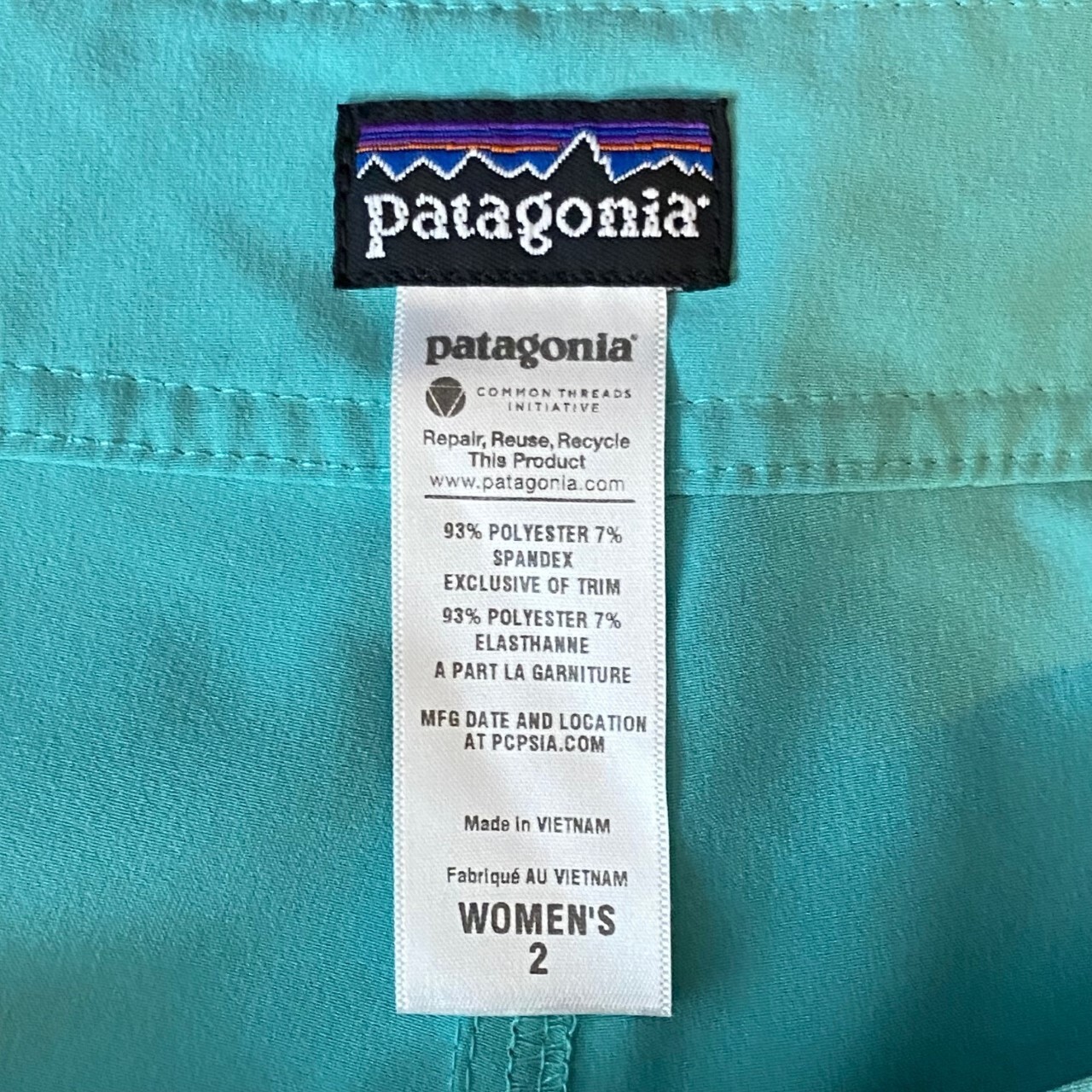 Patagonia Board Shorts Womens Size 2 Aqua Green Outdoors Running Hiking