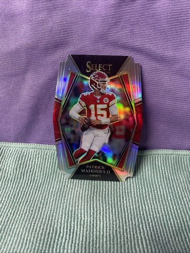 2021 Panini Select - Premier Level Silver Prizm Die-Cut #102 Patrick Mahomes II - Foto 2 di 3