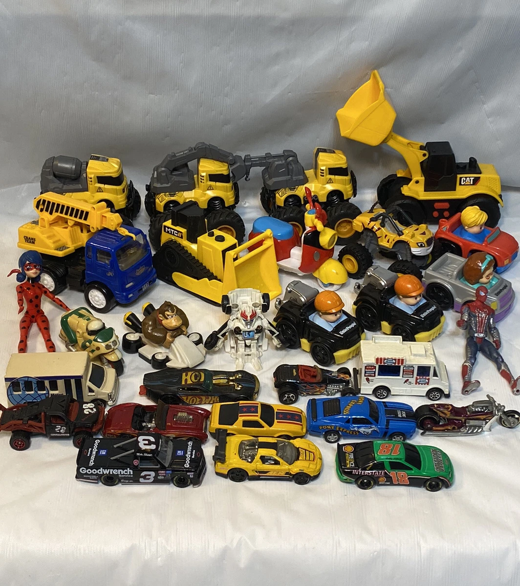 Hot hotsell wheels transformers