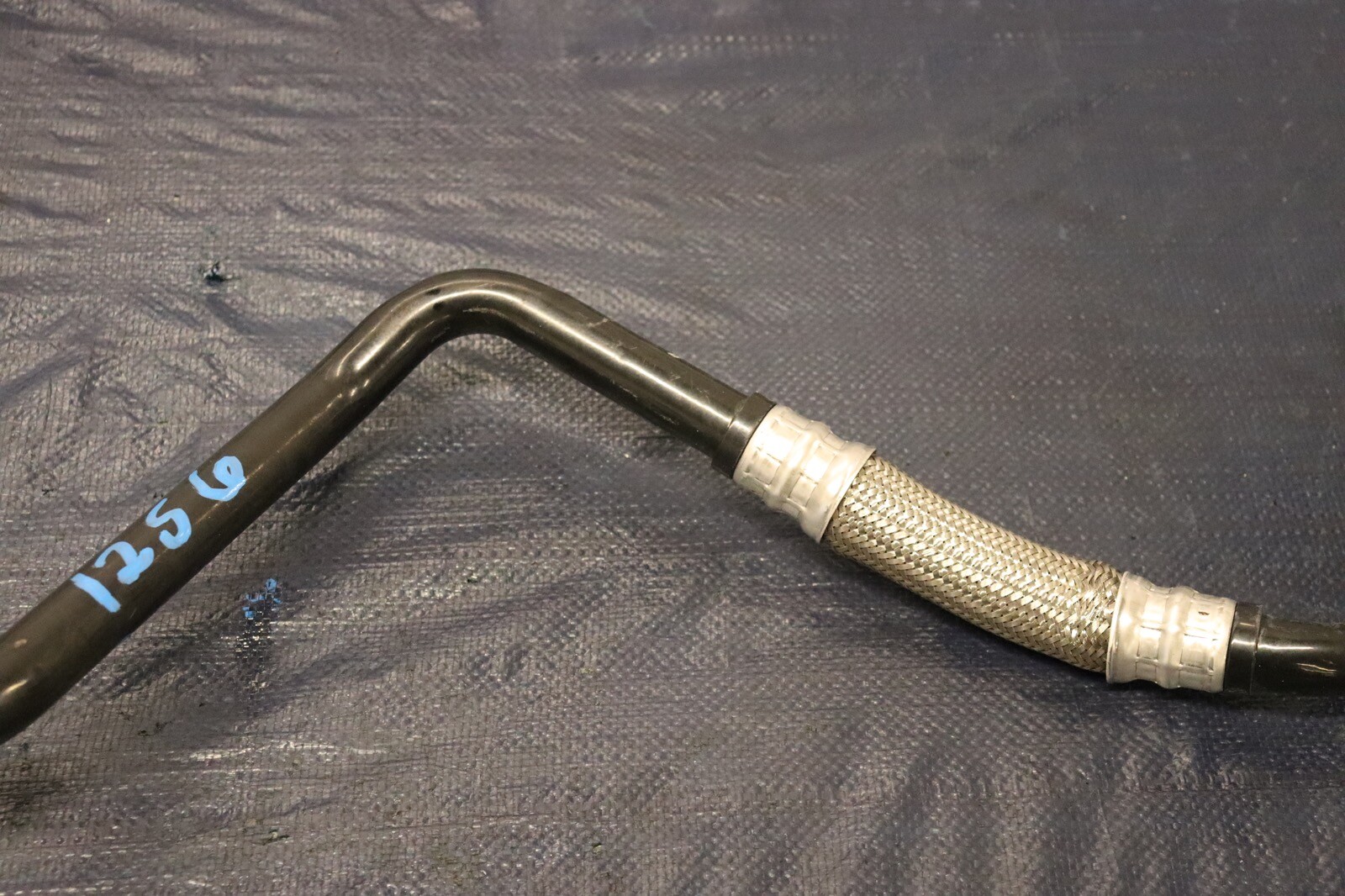 2012 AUDI R8 5.2 QUATTRO SPYDER V10 OEM INLET OIL COOLER LINE #1256