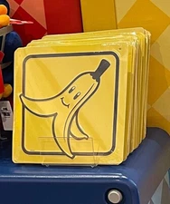 Universal Studios Hollywood Super Nintendo World Mario Kart Banana Tin Sign New