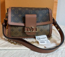 Louis Vuitton Dauphine Shoulder Bag Reverse Monogram Canvas MM