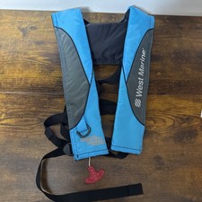 West Marine CO2 Coastal Automatic Inflatable PFD Life Vest Adult Jacket A/M-24