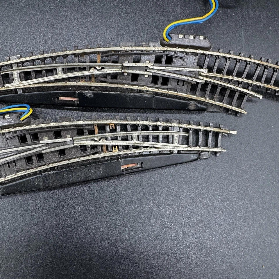 MARKLIN Z 8567 Electric Curve Turnout Right Train Track Lot of 2 Mini Club - Image 4 of 4