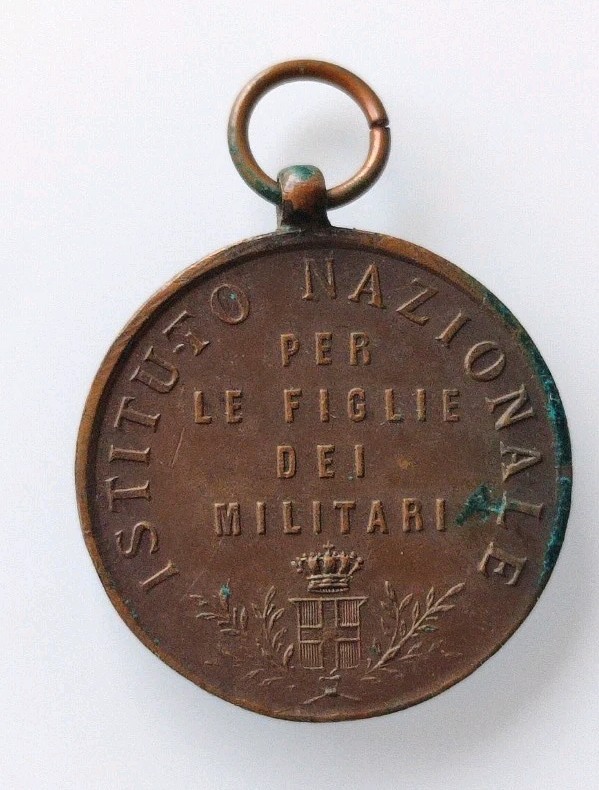 Foto 1 di 2