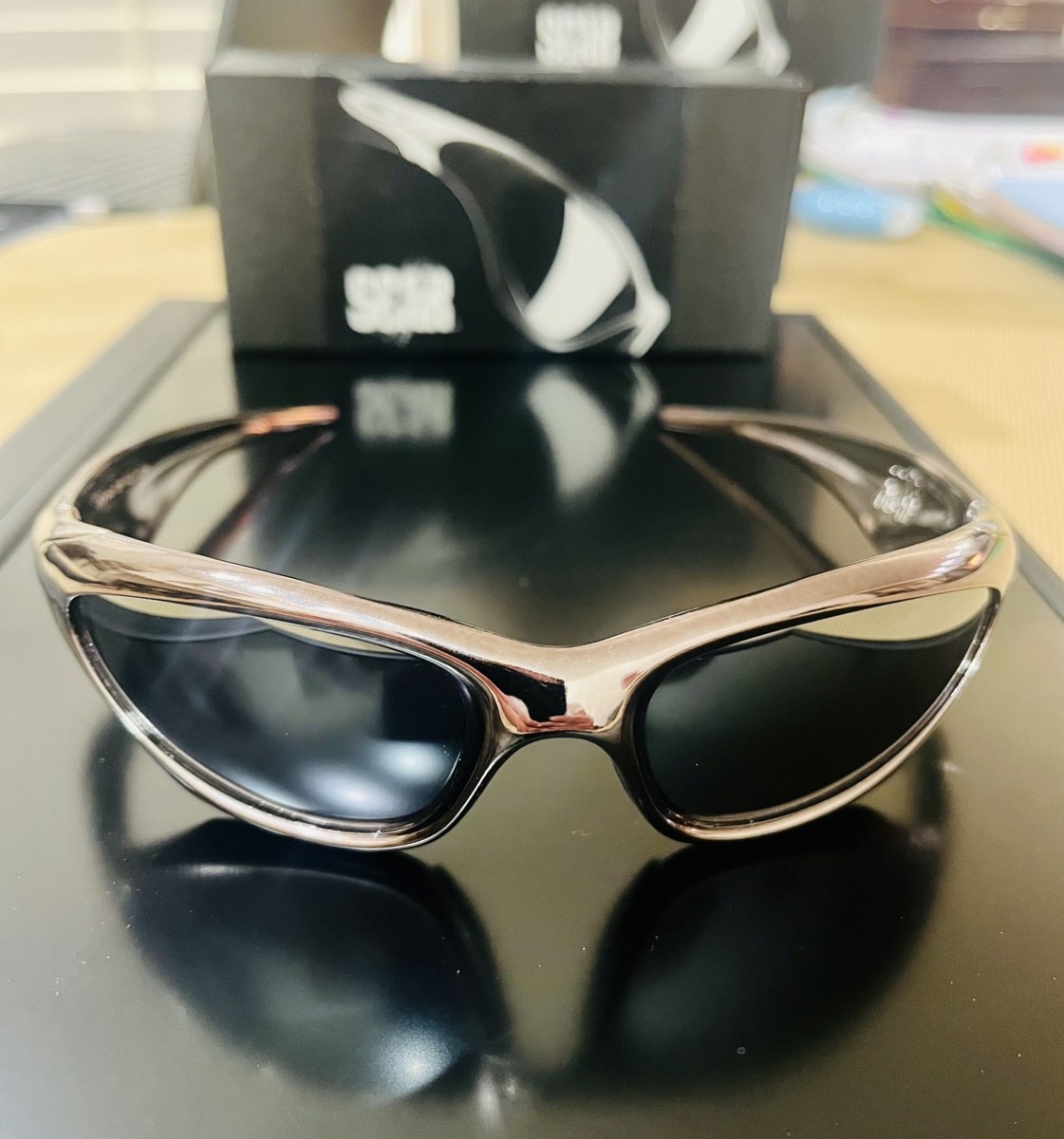 oakley オークリー　SCAR スカー　ビンテージサングラス　USA製 Oakley Scar Sunglasses Black Chrome Frame and Black Iridium Lens
