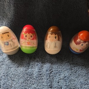 Vintage remake, 2009 Hasbro Weeble Wobble lot  