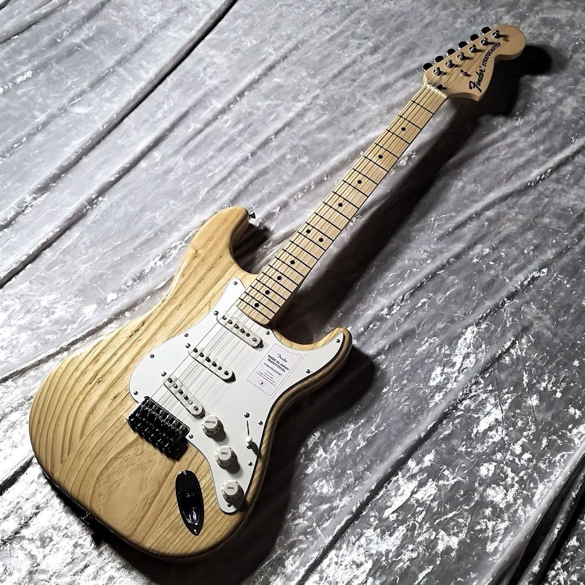 ギター Fender Japan Traditional 70 Stratocaster Amazon | Fender エレキギター Made in Japan Traditional 70s