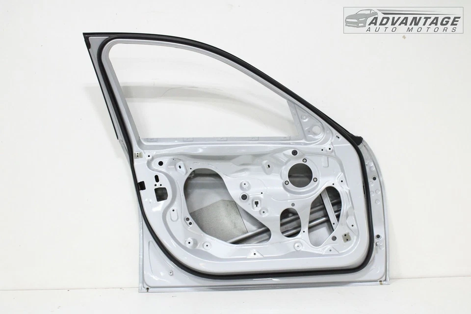 2016-2018 BMW 330E F30 FRONT LEFT DOOR SHELL PANEL GLACIER SILVER METALLIC OEM - Image 2 of 4