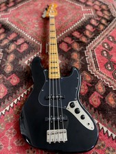Squier Classic Vibe 70's Jazz  Bass