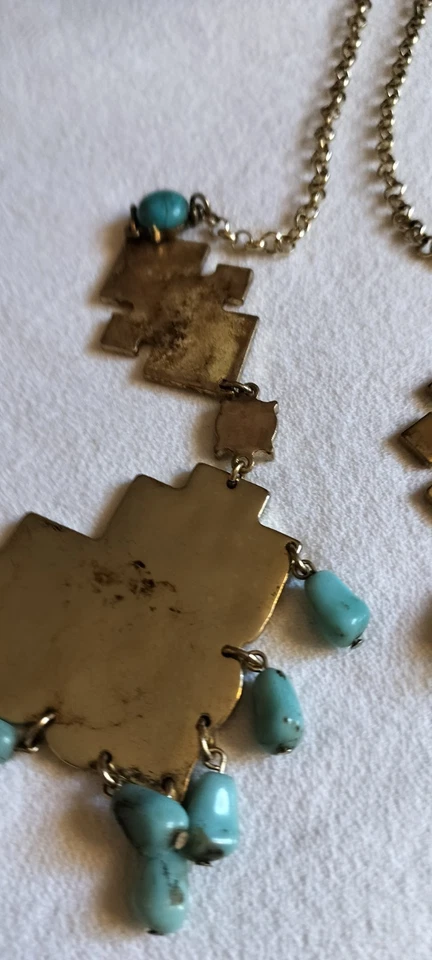 Betsey Johnson Vintage Necklaces For Parts Or Possible Repair Exotic Unique  - Image 4 of 4