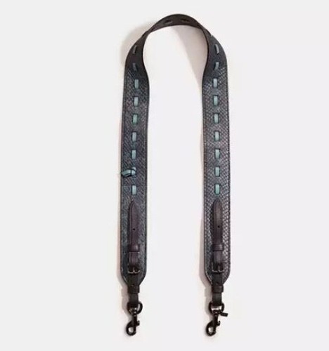 Cinghia Coach restaurata novità in pelle di serpente nuova senza etichetta