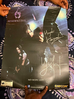Capcom Resident Evil 6 Autographed Poster Leon S. Kennedy Ada Wong 2012