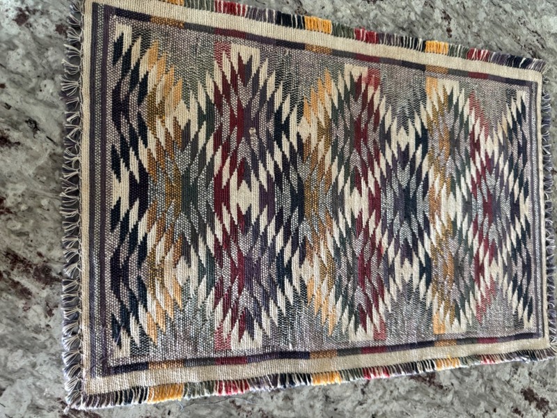 Southwest pattern woven Placemat 13" x 19.25" (T414)