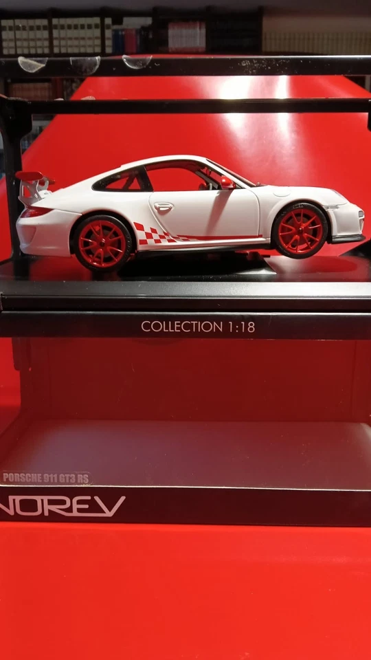 NOREV 1/18 PORSCHE 911 GT3 RS WHITE - Immagine 2 di 4