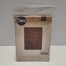 Sizzix Texture Fades A2 Embossing Folder By Tim Holtz 661823 Croc Pattern