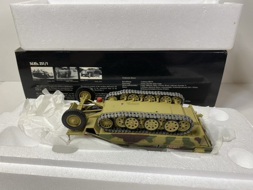 Minichamps 1:35 German Sd.Kfz. 251/1 Hanomag, GD, E Front 1944, No. 350011270 - Picture 13 of 24