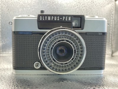 Olympus Pen EES-2 Halbformat-Sucherkamera 2.8/30mm