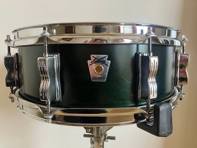Caisse claire Ludwig avec étui souple modèle d'instrument à percussion - Photo 1/4