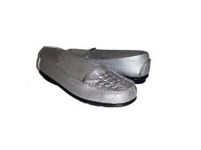 NEW Women's Aerosoles ''Nucomber'' - WAS $70! - silver flexible comfort loafer