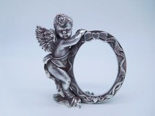 LOVELY VICTORIAN SILVER PLATED FIGURAL NUDE CHERUB ANGEL NAPKIN RING b