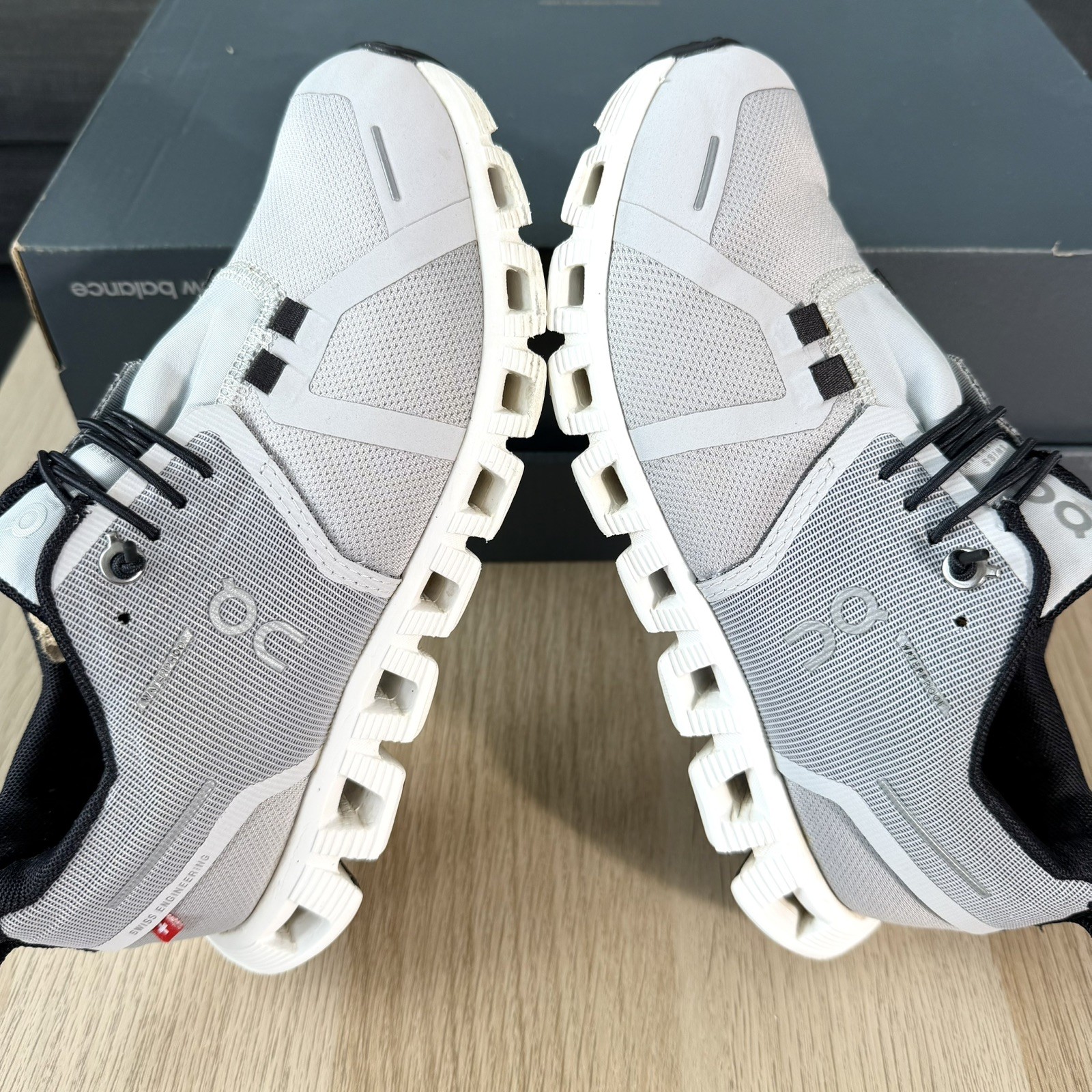 On Cloud 5 Waterproof Gray CloudTec Running Sneak… - image 5