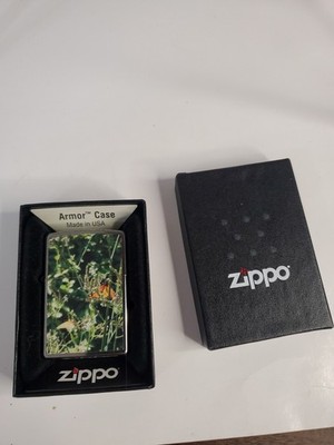 Zippo Butterflies in Field Design Green Matte Finish Lighter