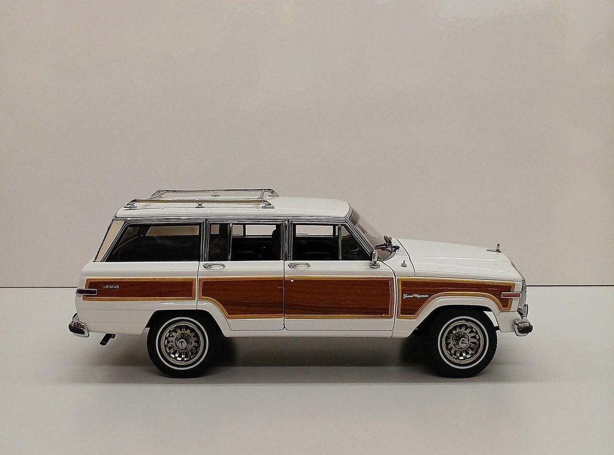 1989 Jeep Grand Wagoneer, AUTOart Millennium Series, 1/18, White