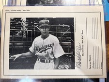 1946-49 W603 Sports Exchange All-Star Picture File Pee Wee Reese Rookie Signed