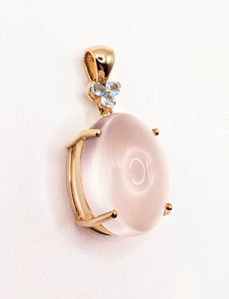 Colgante de cuarzo rosa brasileño y topacio azul suizo de oro 9k de 13,67 quilates Foto 2 de 4
