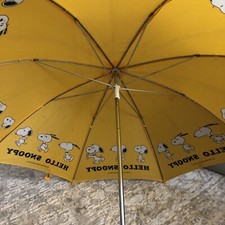 VINTAGE 1958 SNOOPY UMBRELLA, RARE Yellow