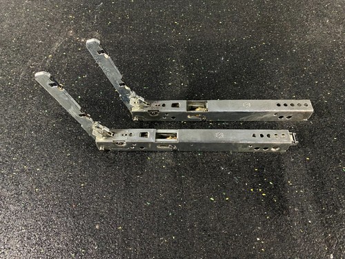 Miele Backofen Türscharnier Scharniere H5681BP 06833472  10825610  #1334-5